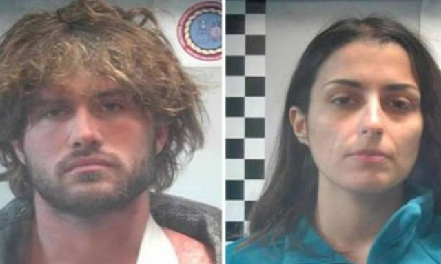 Την μετέτρεψε σε σκλάβα του σεξ και τη μάρκαρε με τατουάζ για να ξέρουν όλοι ότι είναι δική του