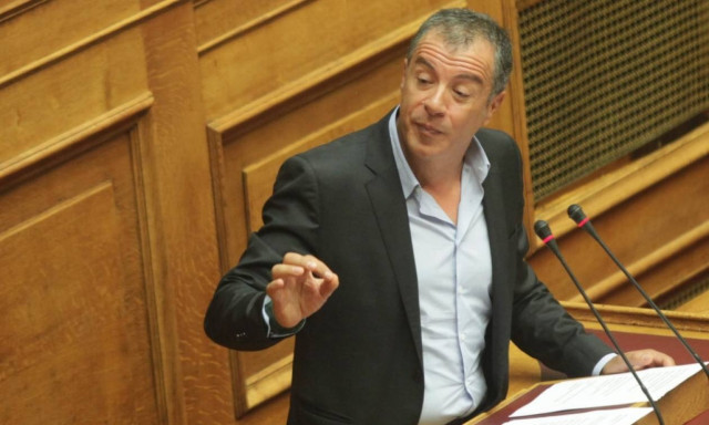 Πρόωρες εκλογές: Θεοδωράκης - Ο Τσίπρας παίζει με τα νεύρα όλων