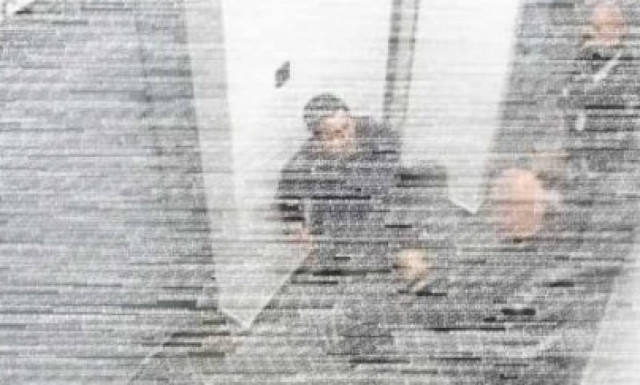 Κύπριοι αστυνομικοί σοκάρουν με ξυλοδαρμό πολίτη (video)