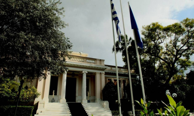 Μέγαρο Μαξίμου: Η Λαϊκή Ενότητα αποτυπώνει την επιλογή τους να ρίξουν τον Τσίπρα