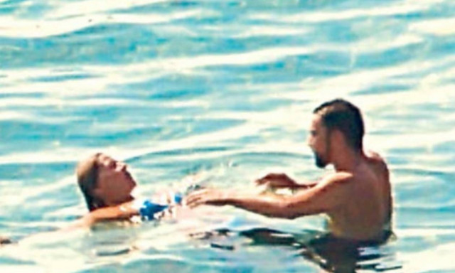 Ο σύντροφος της Μπαλατσινού το Facebook και το... κονέ