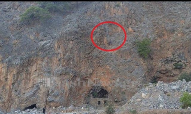 Τραγωδία στα Χανιά: Νεκρός ορειβάτης παρά τις προσπάθειες διάσωσης του (Photo)