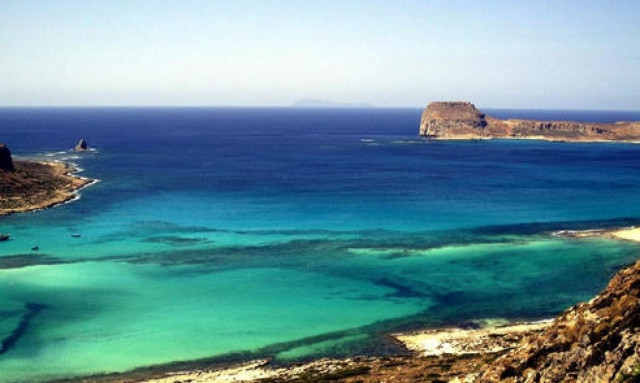 «Ψήφος εμπιστοσύνης» στα ελληνικά νησιά από τους Αυστριακούς