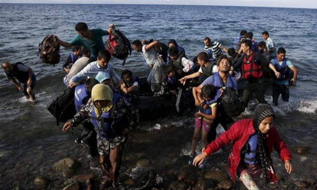Δραματική η κατάσταση στη Λέσβο - 9500 πρόσφυγες περιμένουν στο νησί