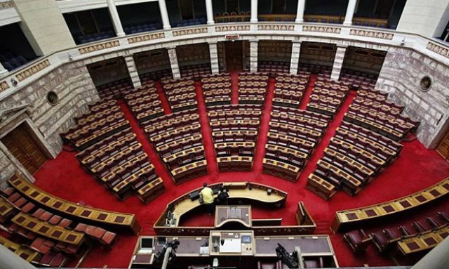 Δεν συμμετέχει στις εργασίες της Βουλής ο ΣΥΡΙΖΑ