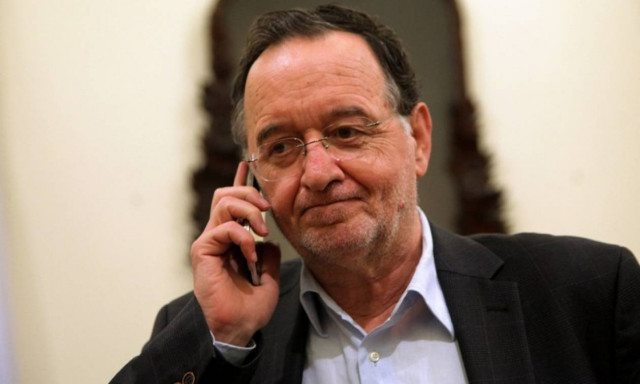 Τηλεδιάσκεψη Λαφαζάνη με στελέχη της γαλλικής Αριστεράς