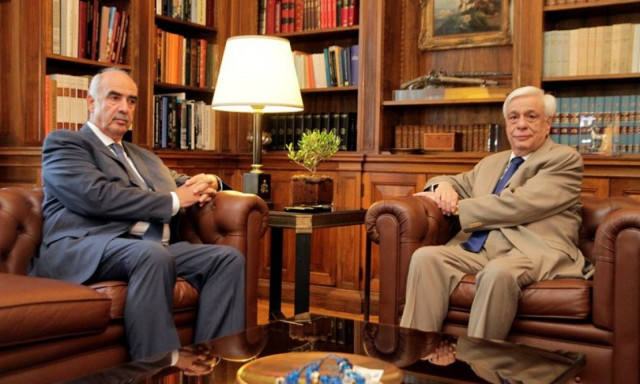 Επέστρεψε τη διερευνητική εντολή ο Μεϊμαράκης