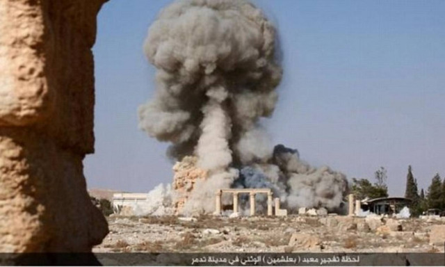 Παλμύρα: Οι τζιχαντιστές δημοσίευσαν φωτογραφίες από την ανατίναξη του αρχαίου ναού (photos)