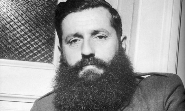 Σαν σήμερα το 1905 γεννιέται ο Άρης Βελουχιώτης