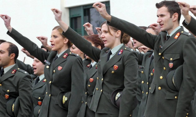 Βάσεις 2015: Πόσο έπεσαν οι στρατιωτικές και αστυνομικές σχολές