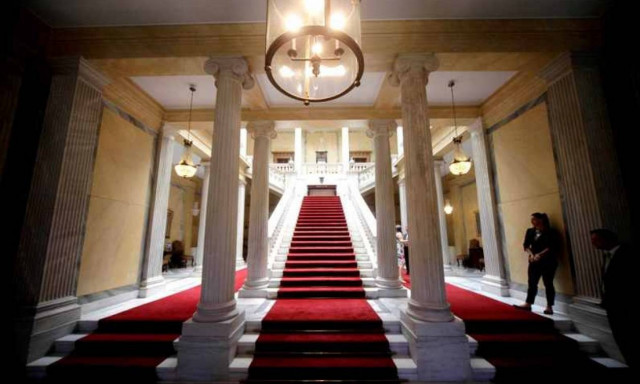 Το μεσημέρι της Παρασκευής ορκίζεται η νέα κυβέρνηση