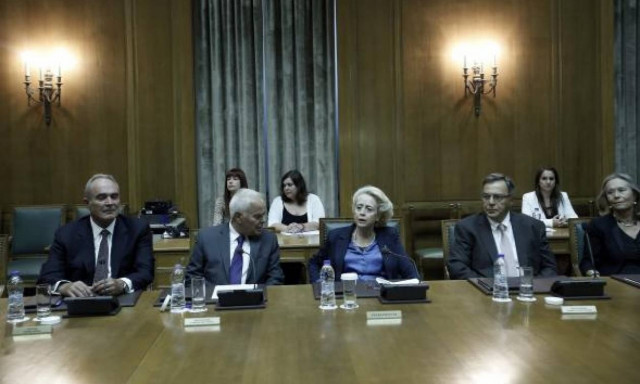 Ολοκληρώθηκε η πρώτη συνεδρίαση του υπηρεσιακού υπουργικού συμβουλίου