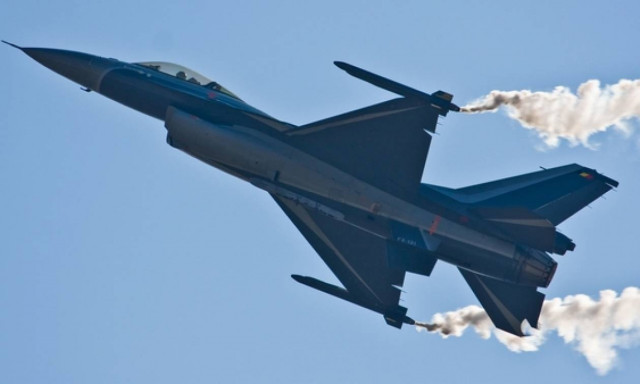 ΗΠΑ: Συντριβή αεροσκάφους κατά τη διάρκεια πρόβας για επίδειξη-Νεκρός ο πίλότος