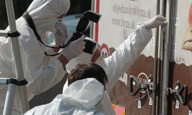 Αυστρία: Στα ίχνη της σπείρας που ευθύνεται για το φρικτό θάνατο προσφύγων από ασφυξία