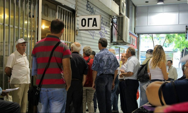 Αύριο (1/9) πληρώνονται οι συντάξεις του ΟΓΑ