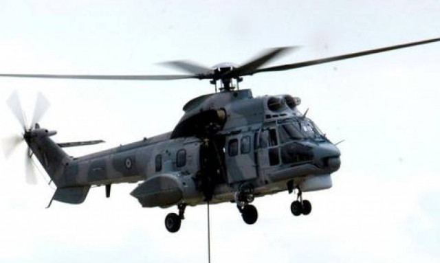 Διάσωση μετανάστη από Super Puma σε θαλάσσια περιοχή της Χίου