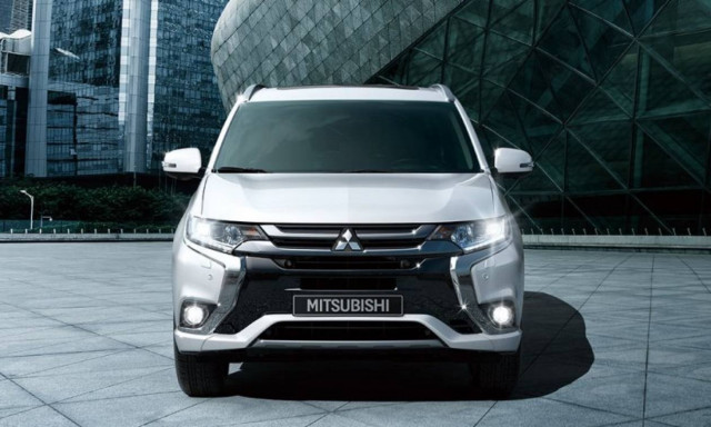 Mitsubishi: Ευρωπαϊκό ντεμπούτο για το Outlander PHEV