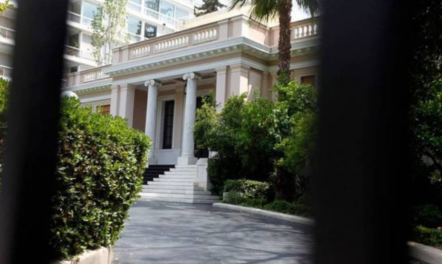 Στο Μέγαρο Μαξίμου Χουλιαράκης - Μολυβιάτης