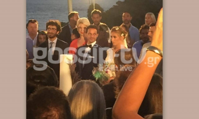 Μακαλιάς - Ψυχράμη: Οι πρώτες φωτογραφίες από τον γάμο τους