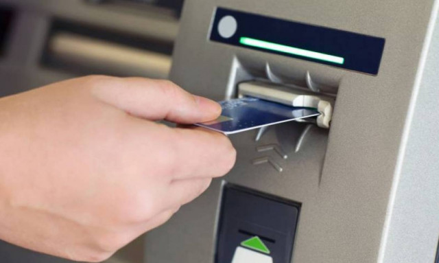 ΥΠΟΙΚ: Καμία χαλάρωση των capital controls για τους υποψήφιους βουλευτές