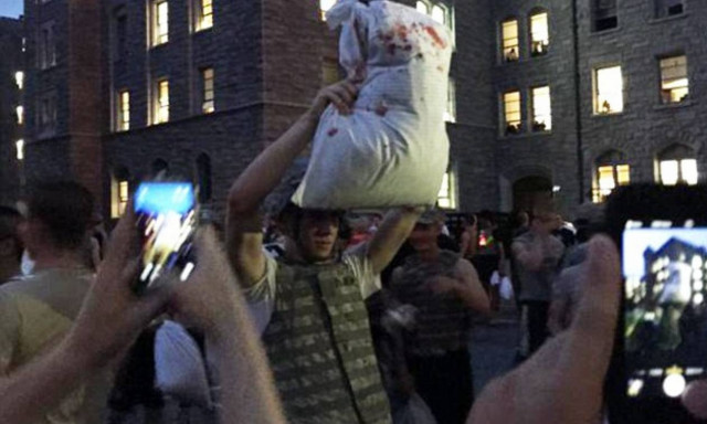 Κατάγματα, εξαρθρώσεις και διασείσεις: Κανονικός μαξιλαροΠΟΛΕΜΟΣ (video & pics)