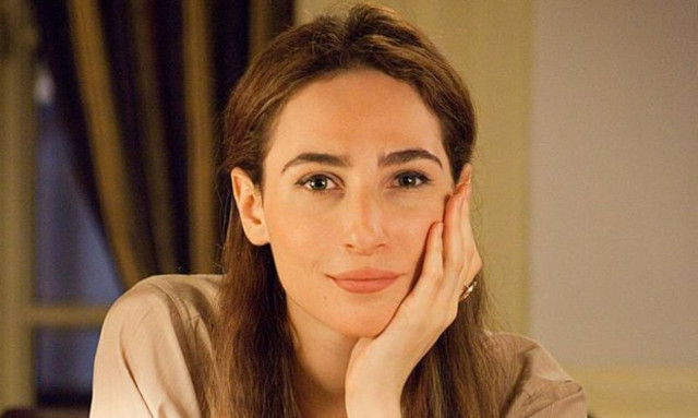 Χριστίνα Τρεμόντι: Αυτή είναι η κοκκινομάλλα ακτιβίστρια στο Επικρατείας των ΑΝΕΛ (pics+vid)