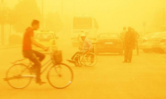 Αμμοθύελλα «σαρώνει» τη Μέση Ανατολή – Οκτώ νεκροί