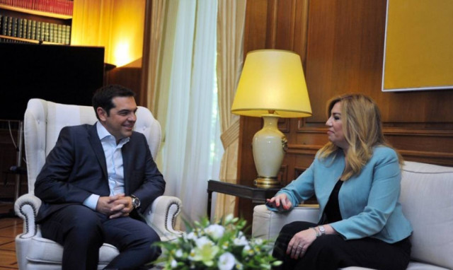 Γεννηματά σε Τσίπρα: Άσε το ΠΑΣΟΚ και μάζεψε το κόμμα σου που φυλλορροεί!