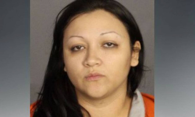 Είχε κρύψει γεμάτο όπλο μέσα στον... κόλπο της