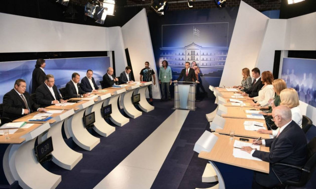 Καυγάς Τσίπρα - Τρέμη για τους καναλάρχες: «Γιατί διαμαρτύρεστε, κ. Τρέμη; Έχετε τη μύγα;» (vid)