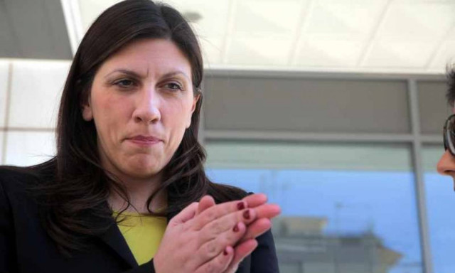 Εκλογές 2015: Για καφέ στο Κολωνάκι η Κωνσταντοπούλου (pic)