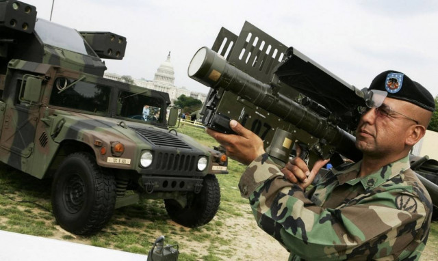 Εκπαιδευτικές βολές στο Πεδίο Βολής Κρήτης (pics)