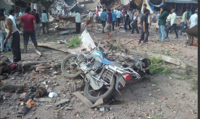 Ινδία: Τουλάχιστον 85 οι νεκροί από την έκρηξη φιάλης υγραερίου σε εστιατόριο (vids)