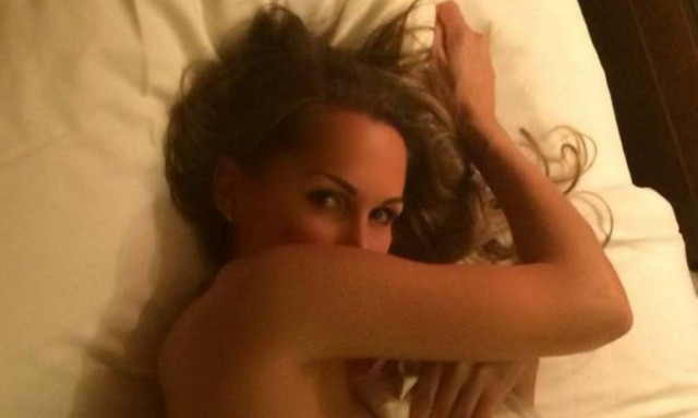 Το διάφανο φόρεμα της Τζουντ Σισέ έβαλε… φωτιά σε γκαλά (photos)