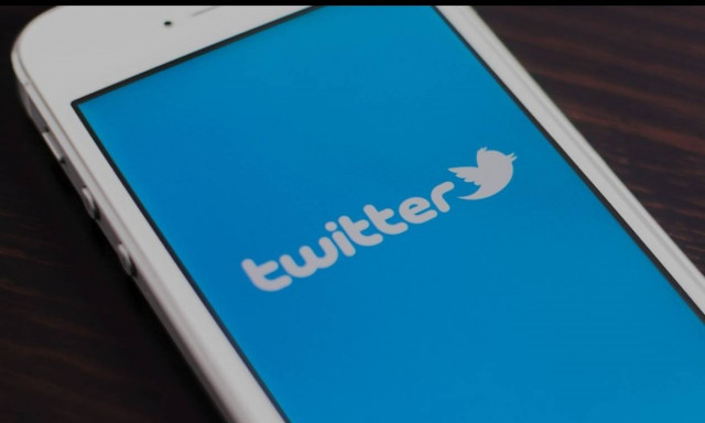 Ξανά σε λειτουργία το Twitter