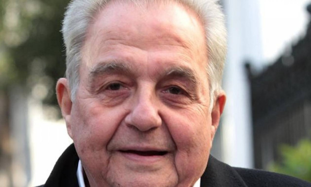 Φλαμπουράρης: Θα το εφαρμόσουμε το μνημόνιο