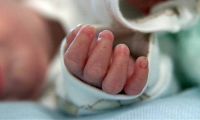 Λευκωσία: Ερευνα για το πως βρέθηκε το βρέφος στα σκουπίδια (video)