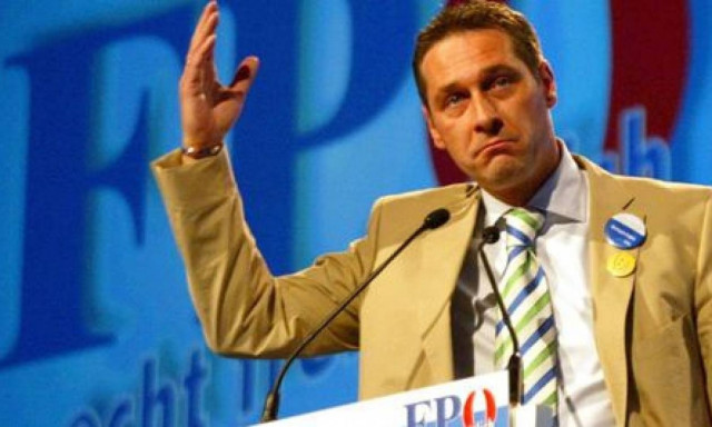 Φράχτες κατά μήκος των συνόρων ζητά και αυστριακή ακροδεξιά