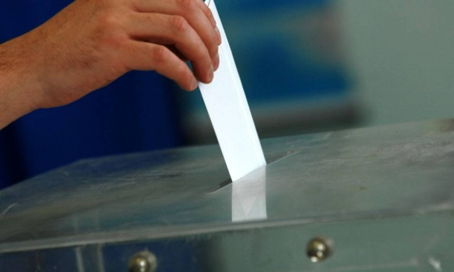 Δημοσκοπήσεις: Αέρας νίκης για τον ΣΥΡΙΖΑ λίγο πριν το νήμα