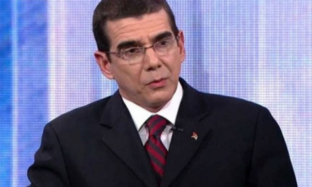 Ο πρώτος Κουβανός πρέσβης στις ΗΠΑ μετά από 54 χρόνια επέδωσε τα διαπιστευτήριά στον Ομπάμα