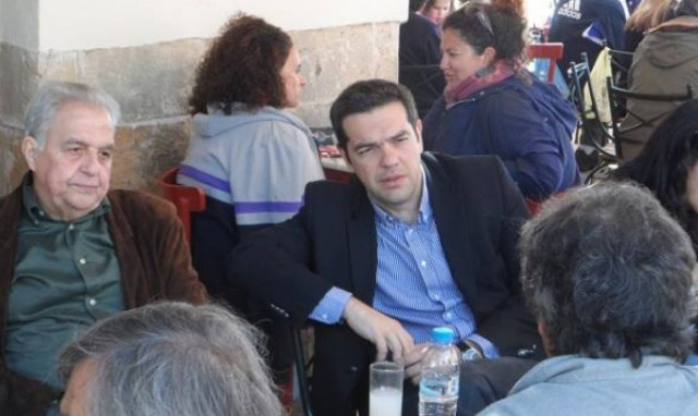 Εκλογές 2015: Με ποιους θα πάει για ποτάκι απόψε το βράδυ ο Τσίπρας;