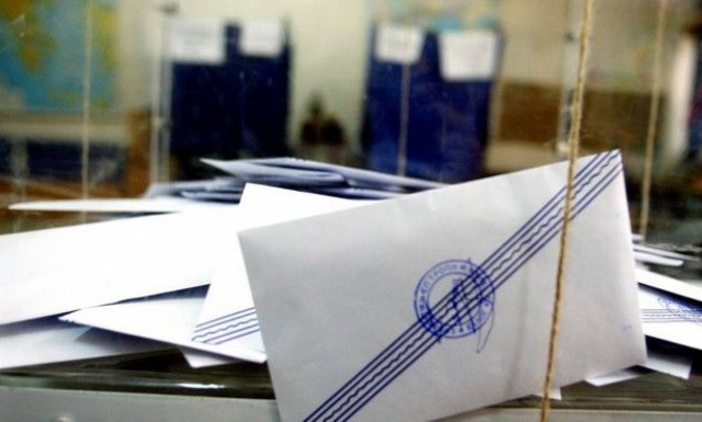 Νέα δημοσκόπηση της Public Issue: Προβάδισμα ΣΥΡΙΖΑ 3% στο photo finish