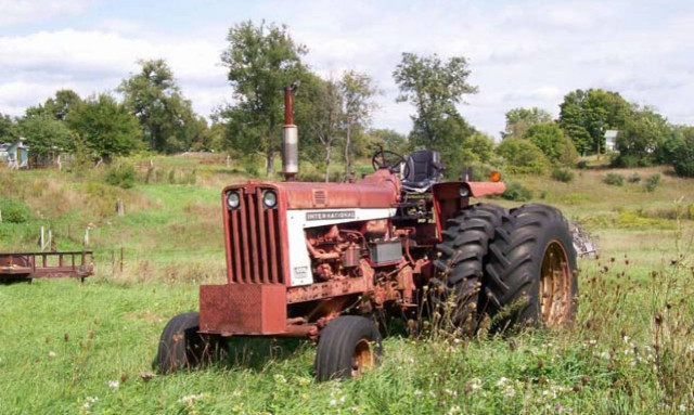 Βοιωτία: 73χρονη καταπλακώθηκε από τρακτέρ
