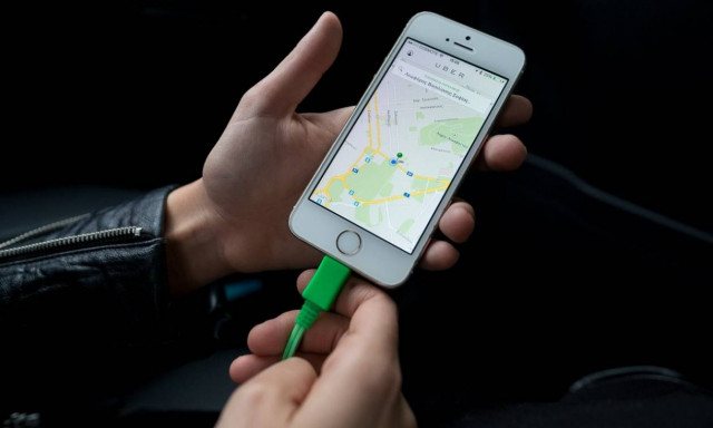 Νοικιάστε λιμουζίνα από το κινητό σας