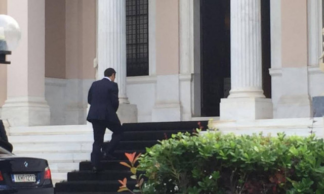Για τις Βρυξέλλες αναχωρεί ο Τσίπρας - Την Παρασκευή (25/09) το πρώτο υπουργικό συμβούλιο