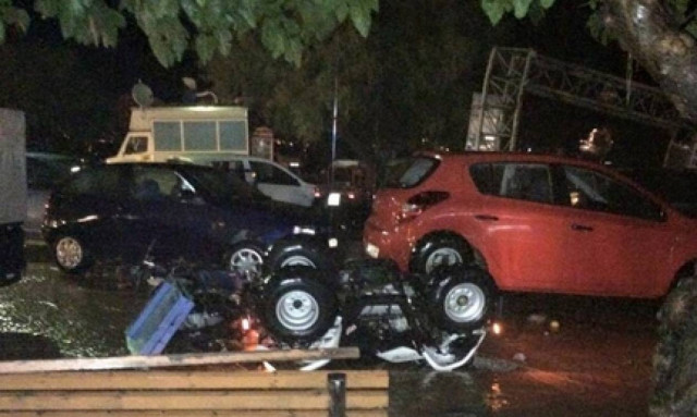 Κακοκαιρία: Καταστροφές σε Ρόδο, Σκόπελο και Χαλκιδική -Συνεχίζεται η κακοκαιρία (pics)