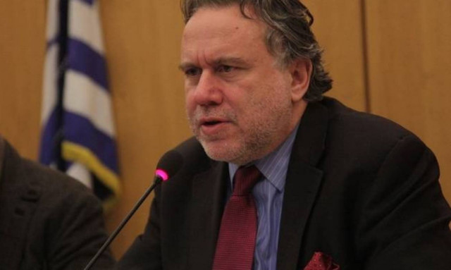 Κατρούγκαλος: Να βρούμε ισοδύναμα για να μη μειωθούν συντάξεις και ΕΚΑΣ