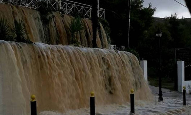 Στο έλεος της κακοκαιρίας η Δυτική Ελλάδα