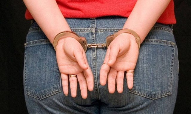 Πάτρα: Σύλληψη 58χρονης που λάμβανε παράνομα σύνταξη από το 2012