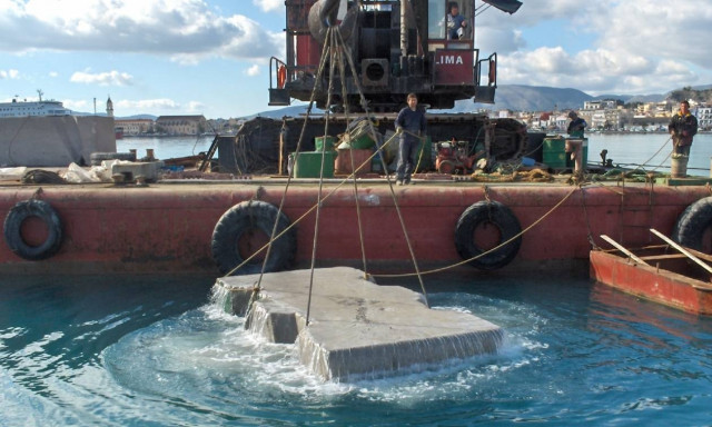 Πακέτο Γιούνκερ: Η γραφειοκρατία το μεγαλύτερο εμπόδιο για τα λιμενικά έργα